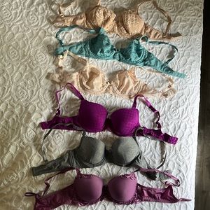 Triumph 34B wired bra set of 6